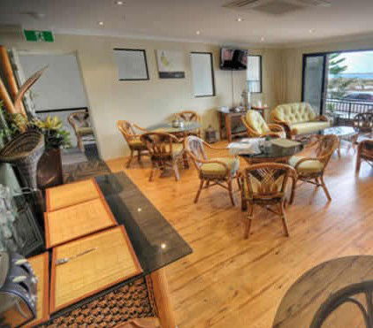 Breakwater Bed And Breakfast - Sydney 4u 2