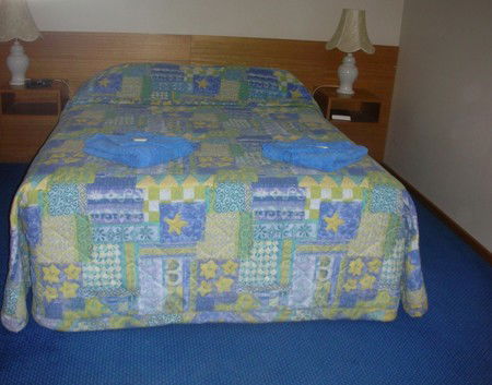 Cervantes Holiday Homes & Units - Sydney 4u 2