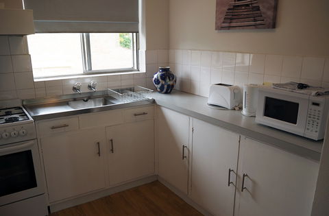 Budget Apartments Como South Perth - Sydney 4u 5