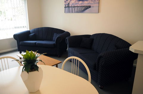 Budget Apartments Como South Perth - Sydney 4u 6