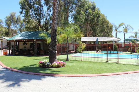 Mandurah Caravan And Tourist Park - Sydney 4u 4
