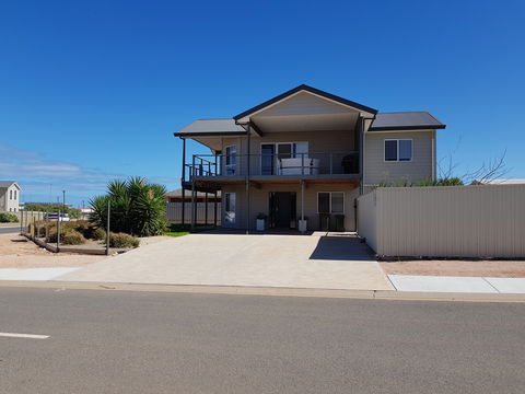 Agape Holiday Home - Sydney 4u 0