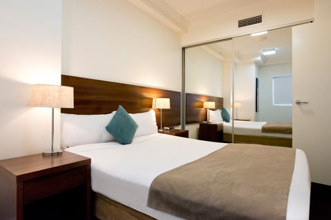 APX World Square - Sydney 4u 0