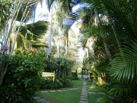Balgal Beach Holiday Units - Accommodation Sydney 0