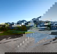 Bridport Beach Cottages - Sydney 4u