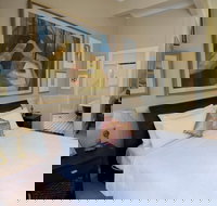 Chalet Guesthouse and Studio - Accommodation Sydney