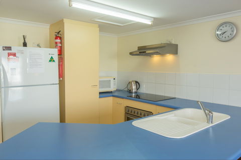 Clementines (South Point 3/17) - Accommodation Sydney 2