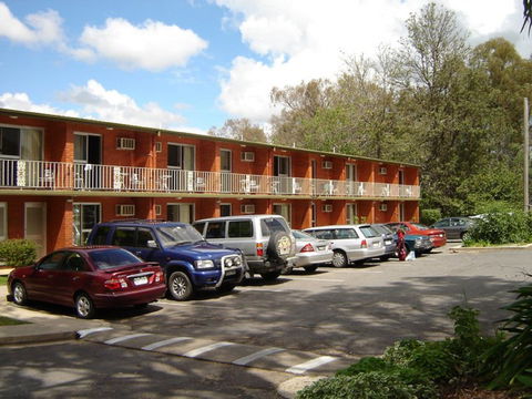 Corowa Golf Club And Motel - Accommodation Sydney 0