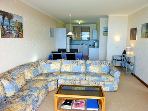Dolphins 9 - Accommodation Sydney 1