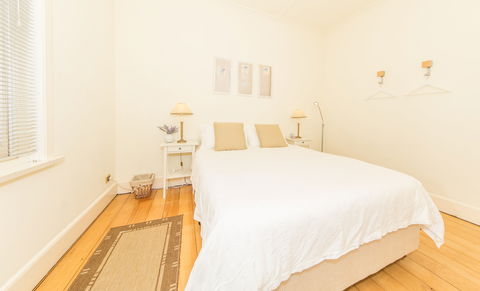 Elderton Guest House - Sydney 4u 1