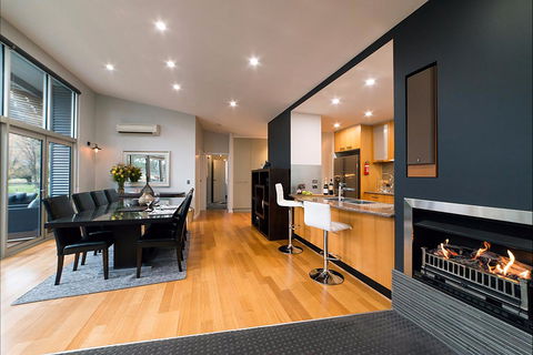 Icon Central Halls Gap - Sydney 4u 1