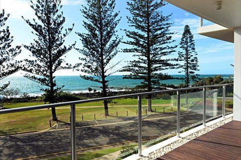 Manta Bargara Resort - Sydney 4u 0