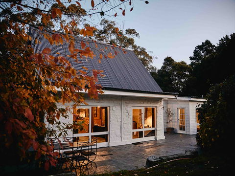 Maple Lodge - Sydney 4u 0