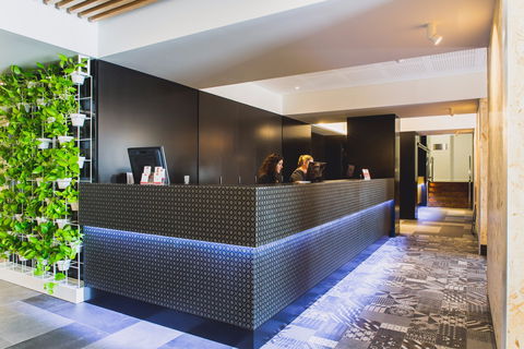 Metro Hotel Perth - Sydney 4u 1