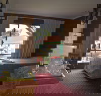 Mount Barker Valley Views Motel and Chalets - Accommodation Sydney