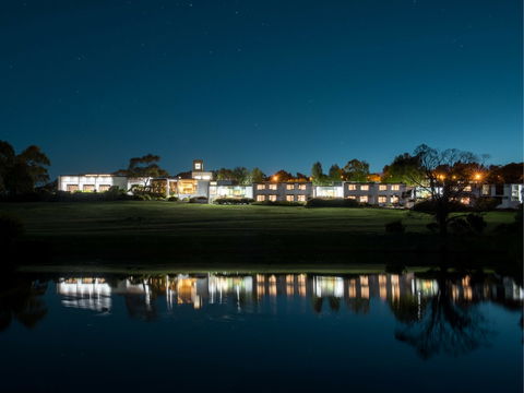 Waurn Ponds Estate - Sydney 4u 0