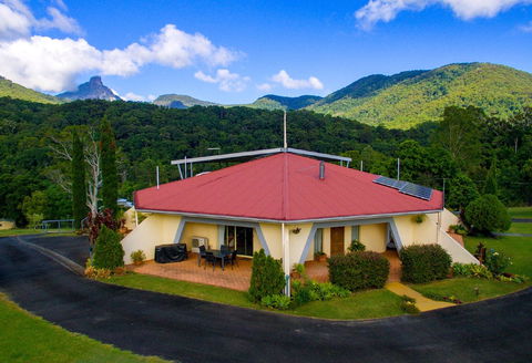 A View Of Mount Warning Bed And Breakfast - Sydney 4u 0