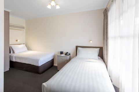 Best Western Olde Maritime - Sydney 4u 1