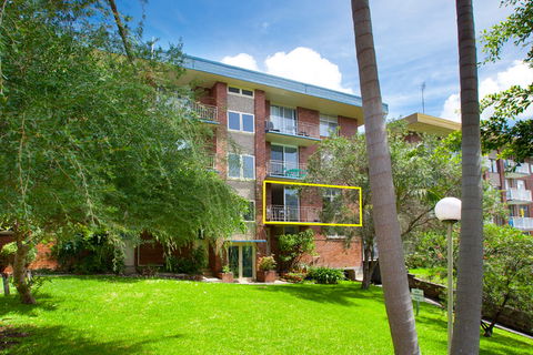 Bikini - Accommodation Sydney 2