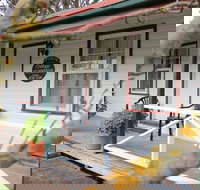 Coonawarra's Pyrus Cottage - Accommodation Sydney