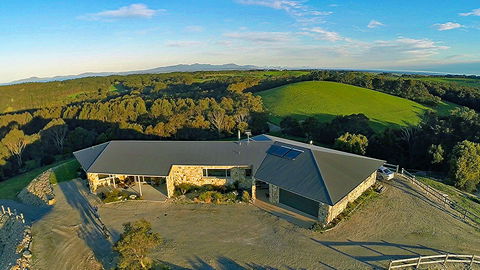 Eagle Rock Retreat - Sydney 4u 0