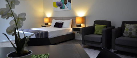 EconoLodge Beachside Motel - Sydney 4u 1