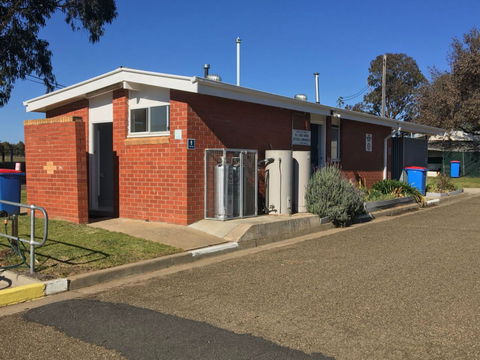 Harden Caravan Park - Accommodation Sydney 2