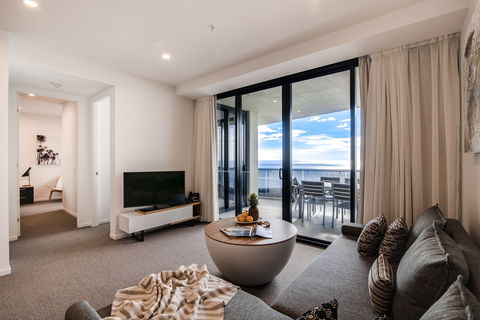 Iconic Kirra Beach Resort - Accommodation Sydney 2