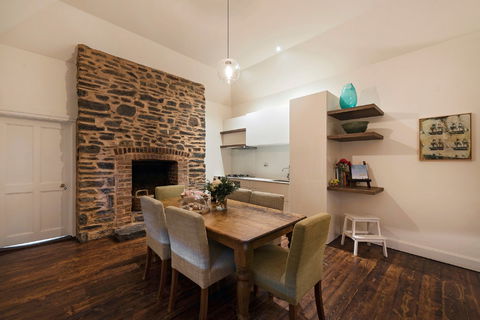 Jacob's Estate Cottage - Sydney 4u 2