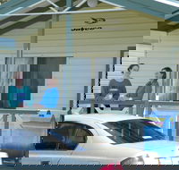 Lake Hamilton Motor Village and Caravan Park - Accommodation Sydney