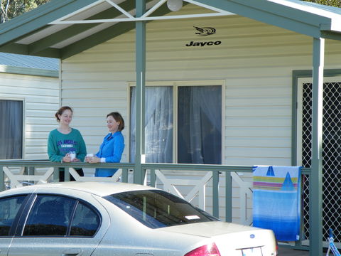 Lake Hamilton Motor Village And Caravan Park - Accommodation Sydney 0