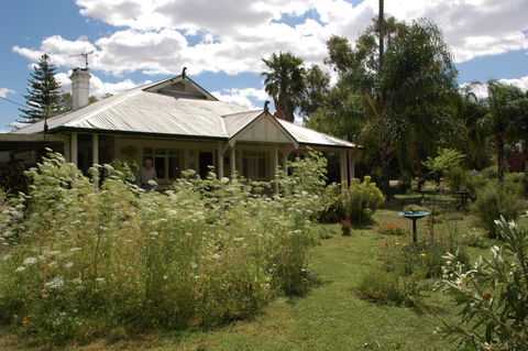 Renmark Holiday Home Willows & Waterbirds - Sydney 4u 1
