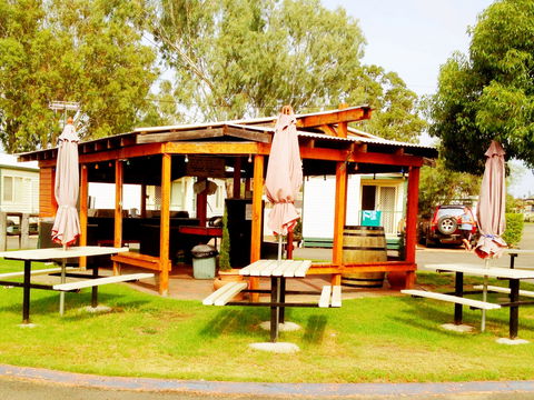 Roma Big Rig Tourist Park - Accommodation Sydney 1
