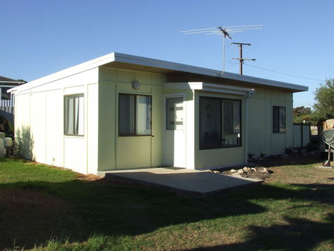 Seahorse Beach Shack - Accommodation Sydney 2