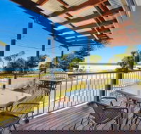 Seascape Holiday Apartments Lake Cathie - Accommodation Sydney