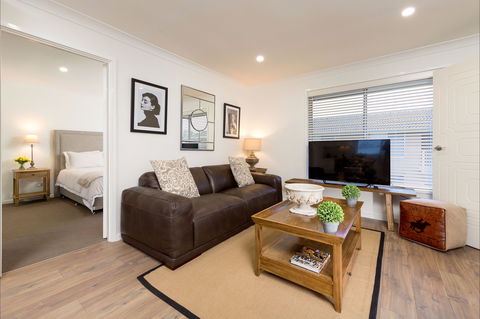 Sleeping In Style - Accommodation Sydney 0