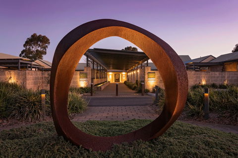The Louise - Sydney 4u 0