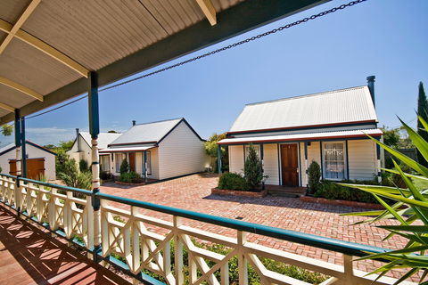 Torquay 1903 Period Cottages - Accommodation Sydney 0