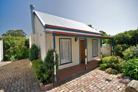 Torquay 1903 Period Cottages - Accommodation Sydney 1