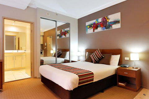APX Darling Harbour - Accommodation Sydney 0