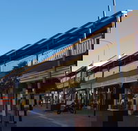 Balcony on Sixth Lodge - Accommodation Sydney