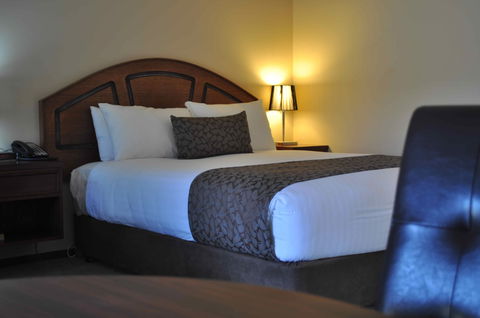 Bell Tower Inn - Sydney 4u 2