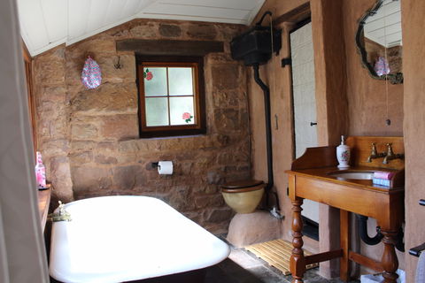 Bluey Blundstone's Accommodation - Sydney 4u 2
