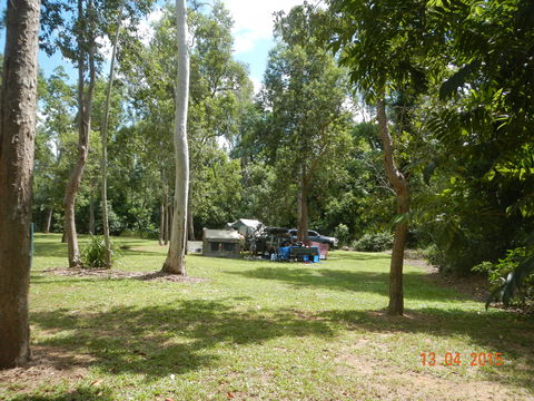 Broadwater Camping Area, Abergowrie State Forest - Sydney 4u 1