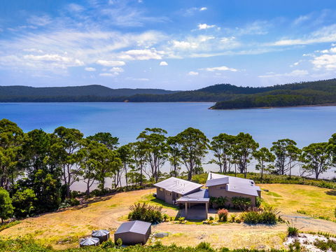 Cloudy Bay Lagoon Estate - Accommodation Sydney 0