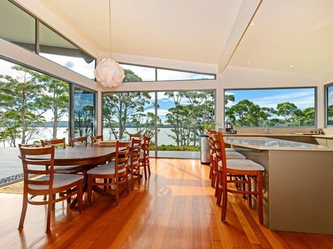 Cloudy Bay Lagoon Estate - Accommodation Sydney 2
