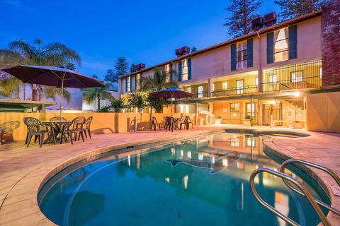 Cottesloe Beach Chalets - Accommodation Sydney 0