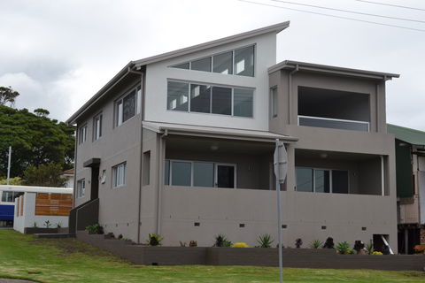 Cowries Harbourside Shellharbour Village - Accommodation Sydney 0