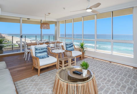 Dorchester On The Beach - Accommodation Sydney 2