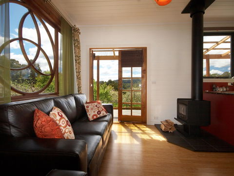 Elvenhome Farm Cottage - Accommodation Sydney 0